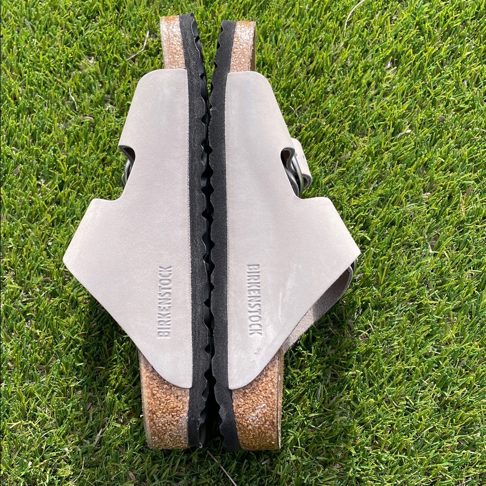 NWT BIRKENSTOCK Big Buckle Arizona Sandals! - Picture 5 of 9